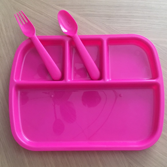 Kids Sectional Platters (4) with Utensils! - Picture 4 of 5
